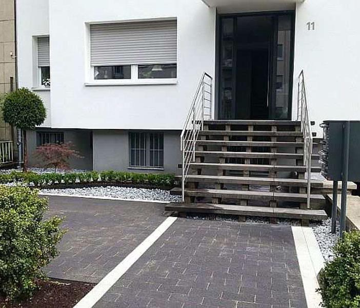 Abriss und Wiederaufbau eines Dachgeschosses